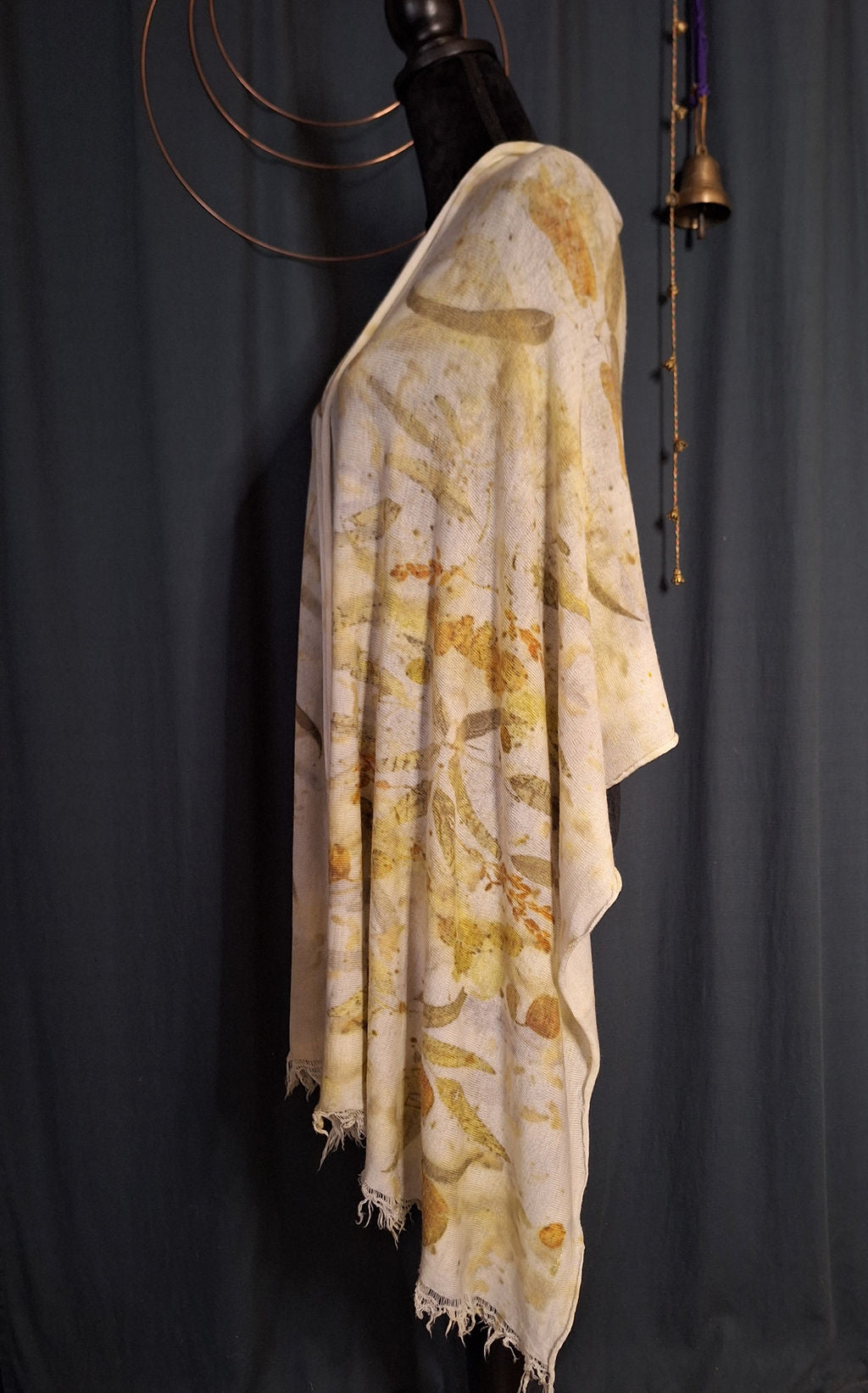 Eucalyptus – Eșarfă lână Merino 100% – piesă unicat ecoprint | perfectimperfect – detaliu 4