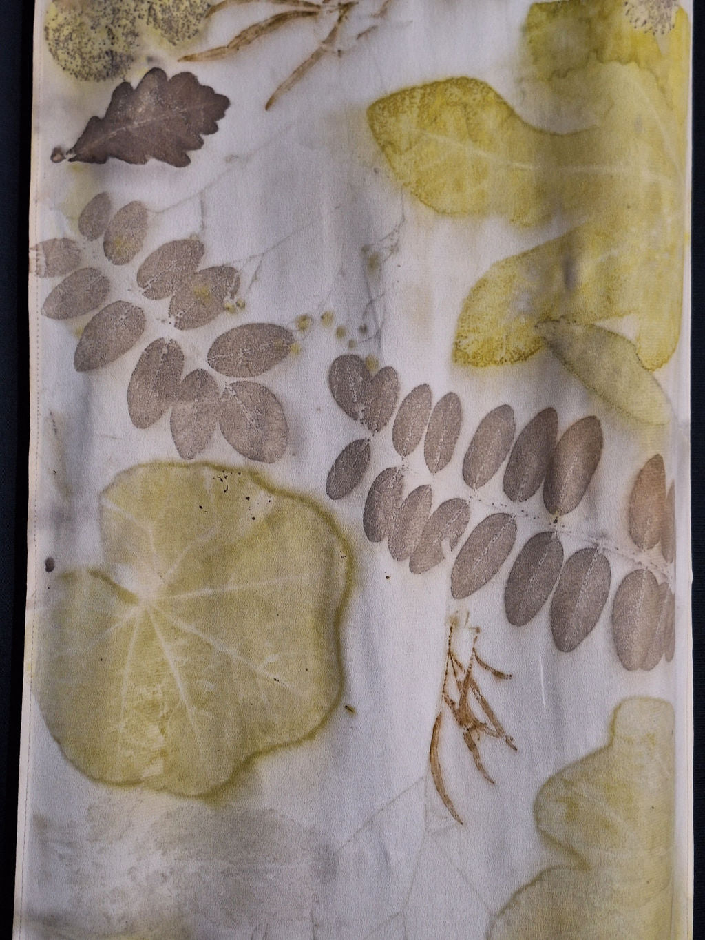 SEVA – Table Runner – piesă unicat ecoprint | perfectimperfect – detaliu 3