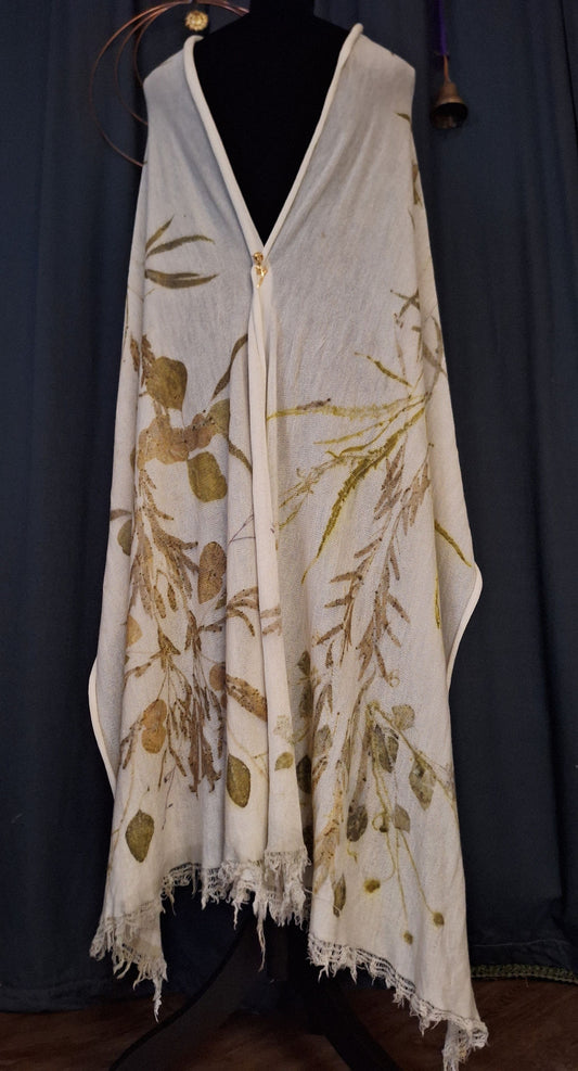 Eucalyptus – Eșarfă lână Merino 100% – piesă unicat ecoprint, imprimată manual cu frunze | perfectimperfect