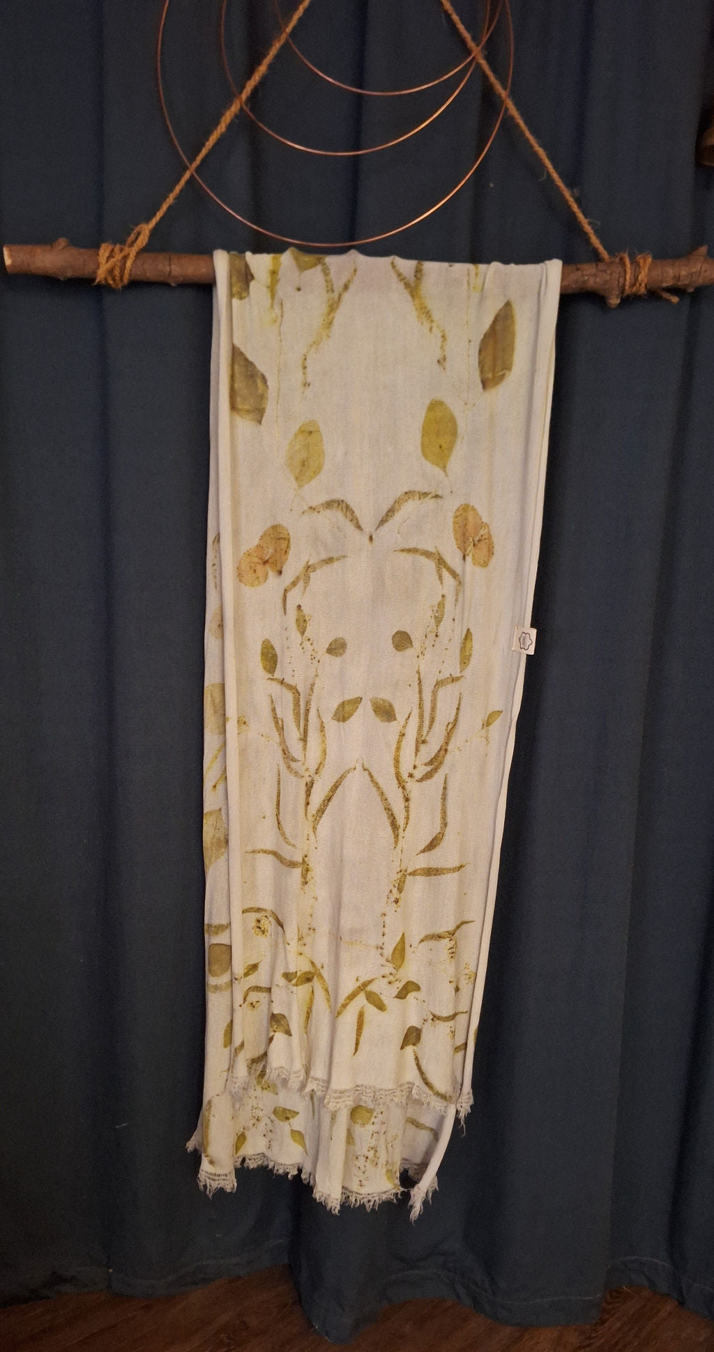 Eucalyptus – Eșarfă lână Merino 100% – piesă unicat ecoprint | perfectimperfect – detaliu 2