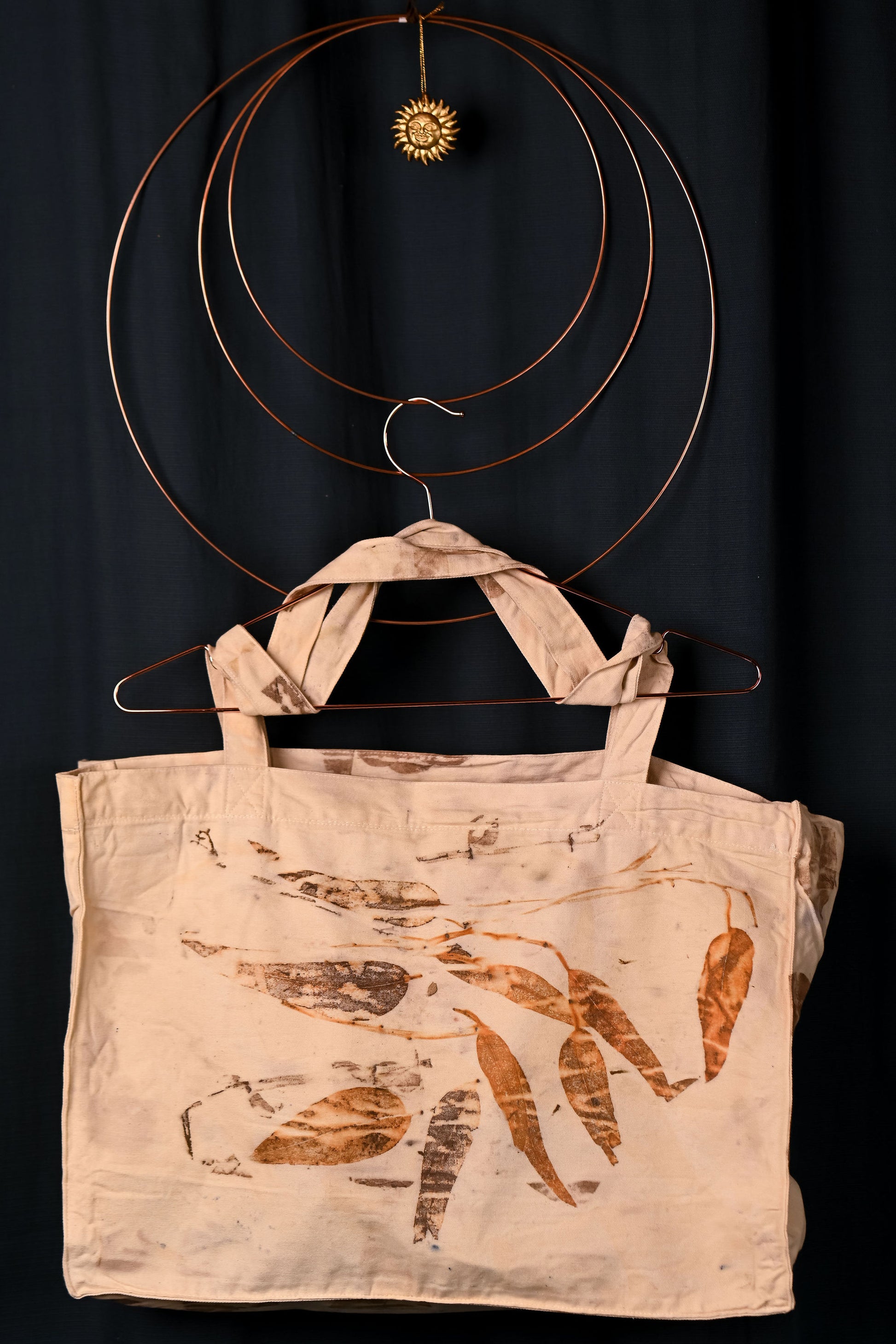 Universal Tote bag Eucalyptus – geantă unicat ecoprint, imprimată manual cu frunze | perfectimperfect