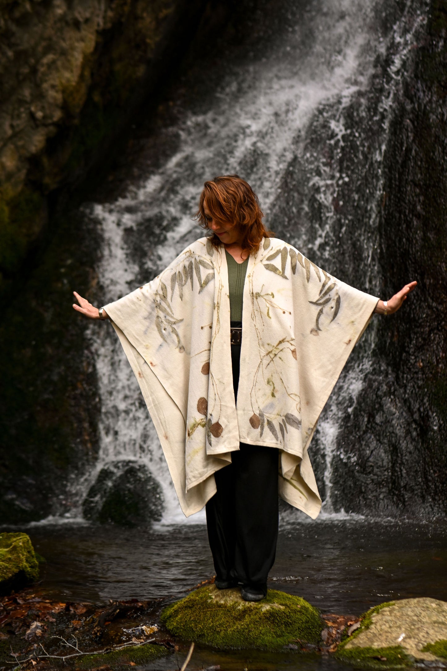 # Eucalyptus WINGS| Poncho Cașmir 100%